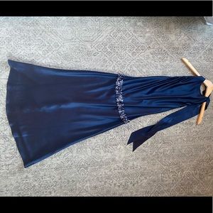 Gorgeous Vera Wang Silk dress with beaded belt